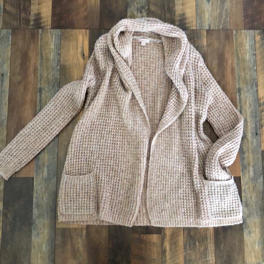 Women’s large waffle knit chunky cardigan